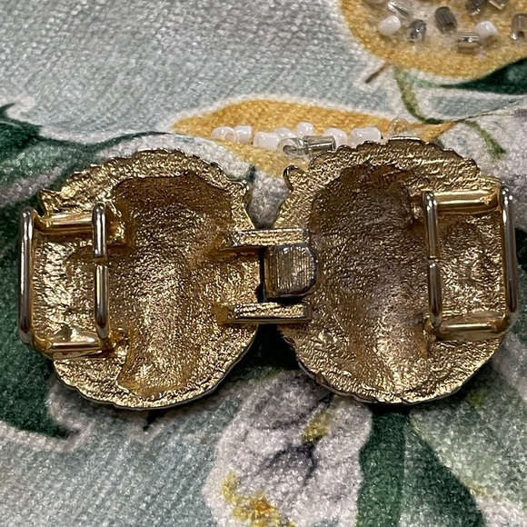 Double Gold Lion Head Buckle
